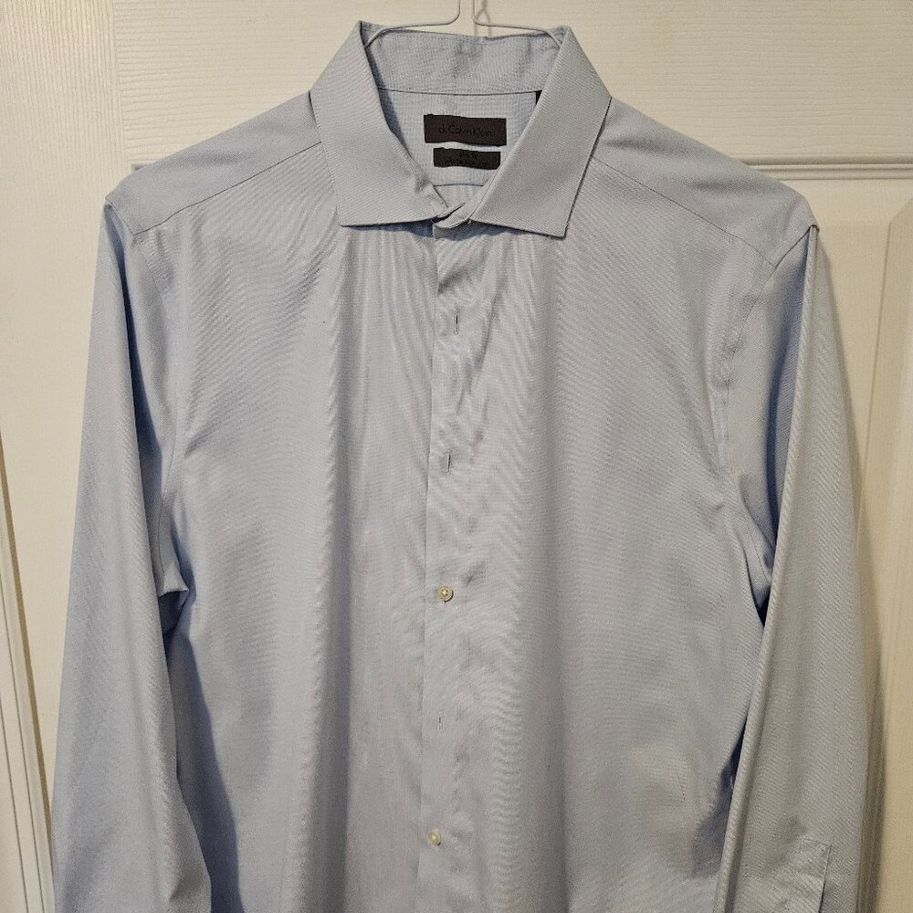 Calvin Klein Slim Blue/gray 16,32/33 Button Down Dress shirt